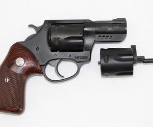 Charter Arms Model 13920 Mag Pug & Pitbull Combo .357 Magnum W/ 9mm Conversion Cylinder 2.2" 5 Rounds Black/Walnut